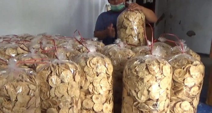 Harga Keripik Tempe di Tulungagung Tak Naik Meski Kedelai Meroket