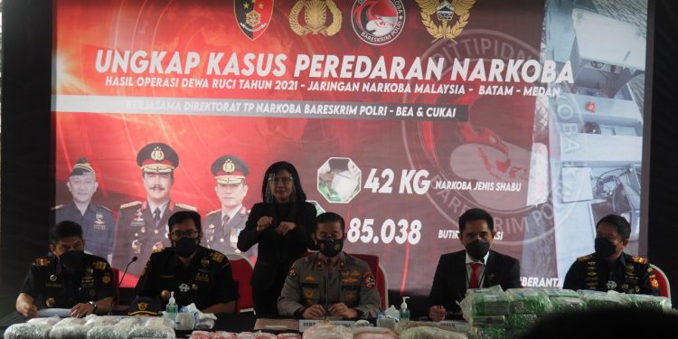 Bareskrim dan Bea Cukai Gagalkan Peredaran 42,3 Kg Sabu dan 85 Ribu Ekstasi