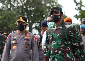 Panglima dan Kapolri Beri Arahan Khusus Prajurit TNI-Polri di Papua