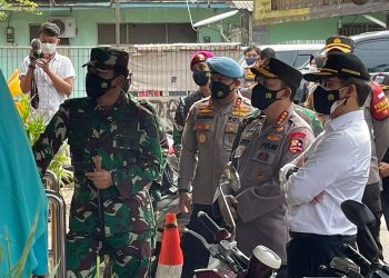 Kapolri dan Panglima TNI Sidak Pos PPKM Mikro di Jakarta