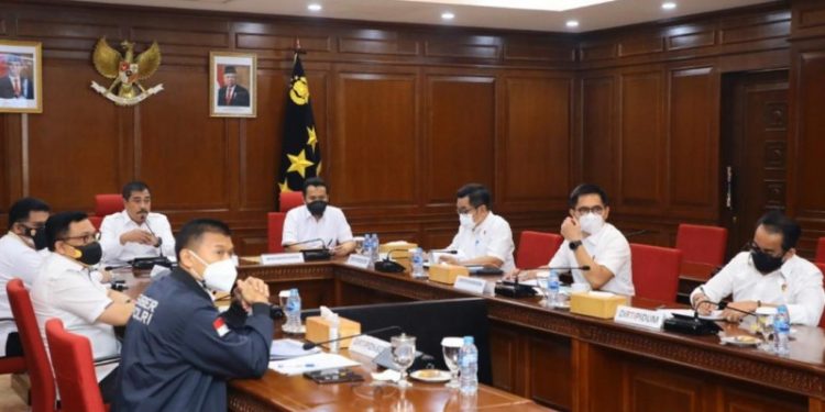 Kabareskrim Polri Sebut Hoaks Ganggu Penanganan COVID-19