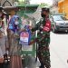 PPKM Darurat Diperpanjang, TNI-Polri Terus Gelontor Baksos Sembako di Gresik