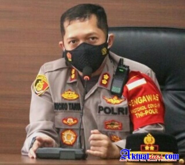 Bhabinkamtibmas Jajaran Polres Karangasem Berkomitmen Dalam Salurkan Bansos