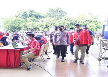 Kolaborasi GMNI-Polri Gelar Vaksinasi dan Bansos Presisi