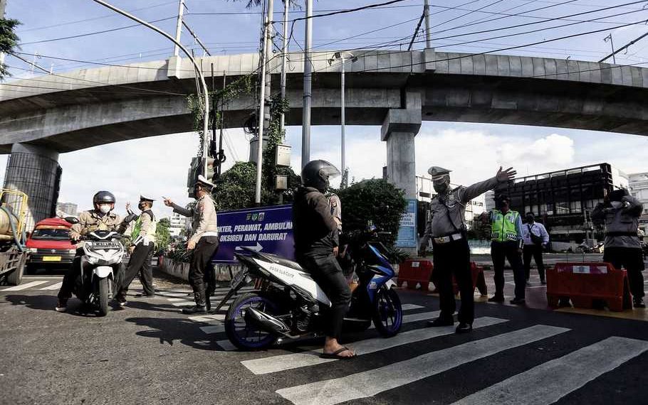 Polri Masih Lakukan Penyekatan Lalu Lintas di Jakarta