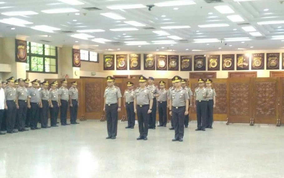 11 Perwira Tinggi Polri Naik Pangkat
