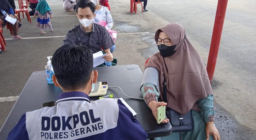 Polres Serang Gelar Gerai Vaksin Presisi Dosis I Dan II V