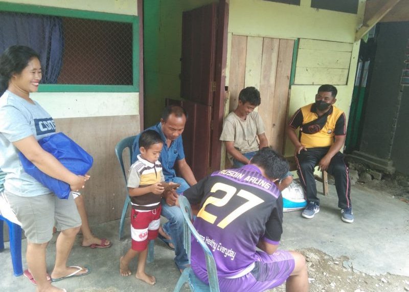 Sosialisasi Prokes, Bripka Arman Lakukan Sambang ke Warga Binaannya