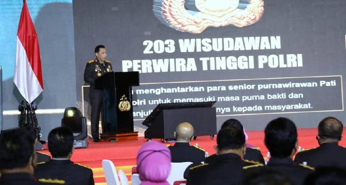 Di Depan Wisudawan Pati, Kapolri Bertekad Wujudkan Polri Dicintai Masyarakat