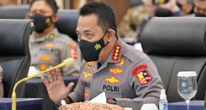 Gelar Vaksinasi Serentak se-Indonesia, Kapolri Optimistis Target 70 Persen Terwujud