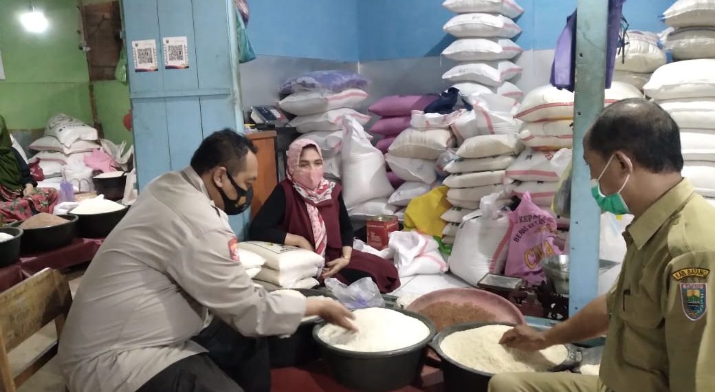 Jelang Nataru, Polisi Cek Harga Pangan di Pasar