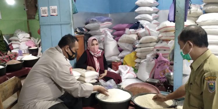 Jelang Nataru, Polisi Cek Harga Pangan di Pasar