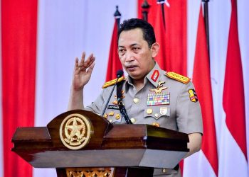 Kapolri Pimpin Kenaikan Pangkat 8 Perwira Tinggi Menjadi Inspektur Jenderal