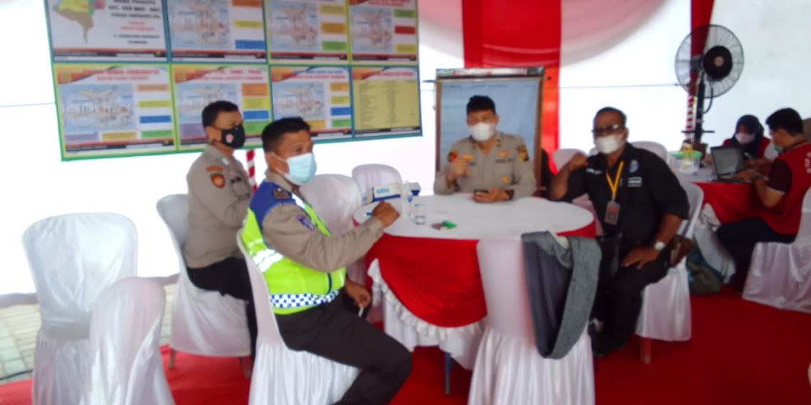 Pos Pengamanan Terpadu Natal dan Tahun Baru 2022 Polrestabes Palembang