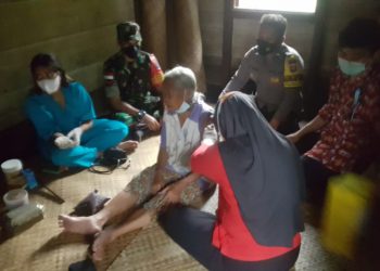 TNI-POLRI Door To Door System Percepatan Pelaksanaan Vaksinasi