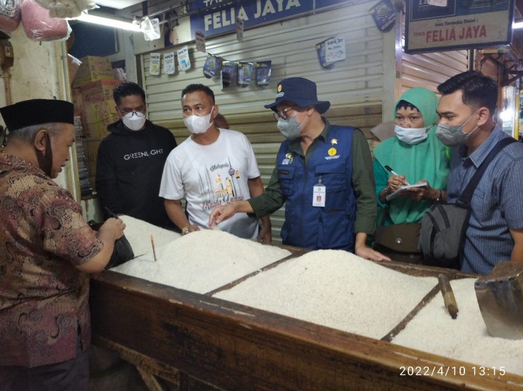 Kementan Memantau Stok Pangan di Pasar Tradisional