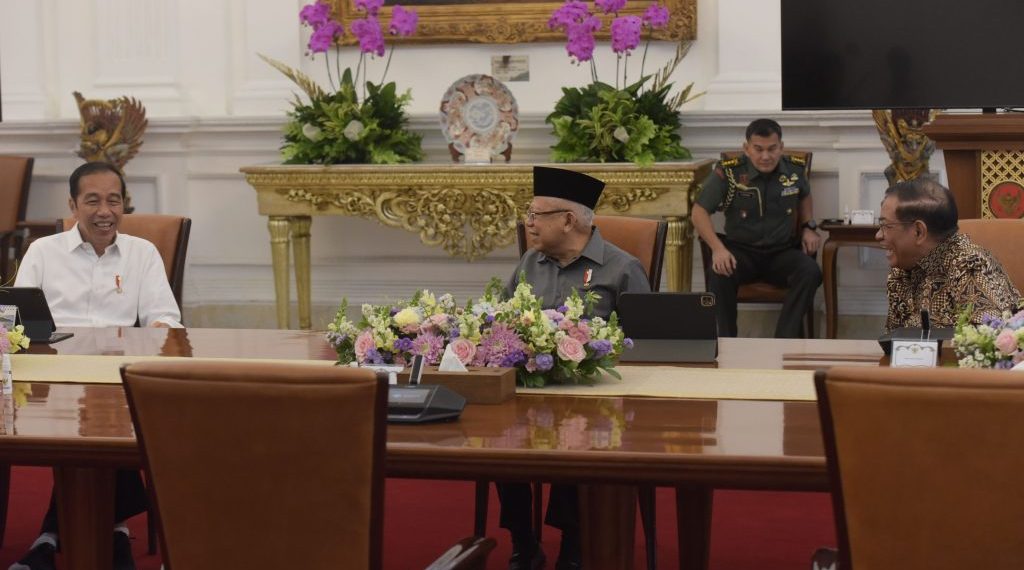 Presiden RI Joko Widodo Memimpin Rapat Terbatas Pangan