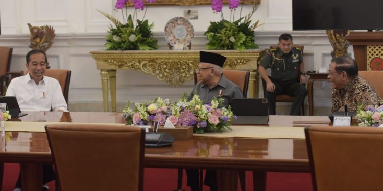 Presiden RI Joko Widodo Memimpin Rapat Terbatas Pangan