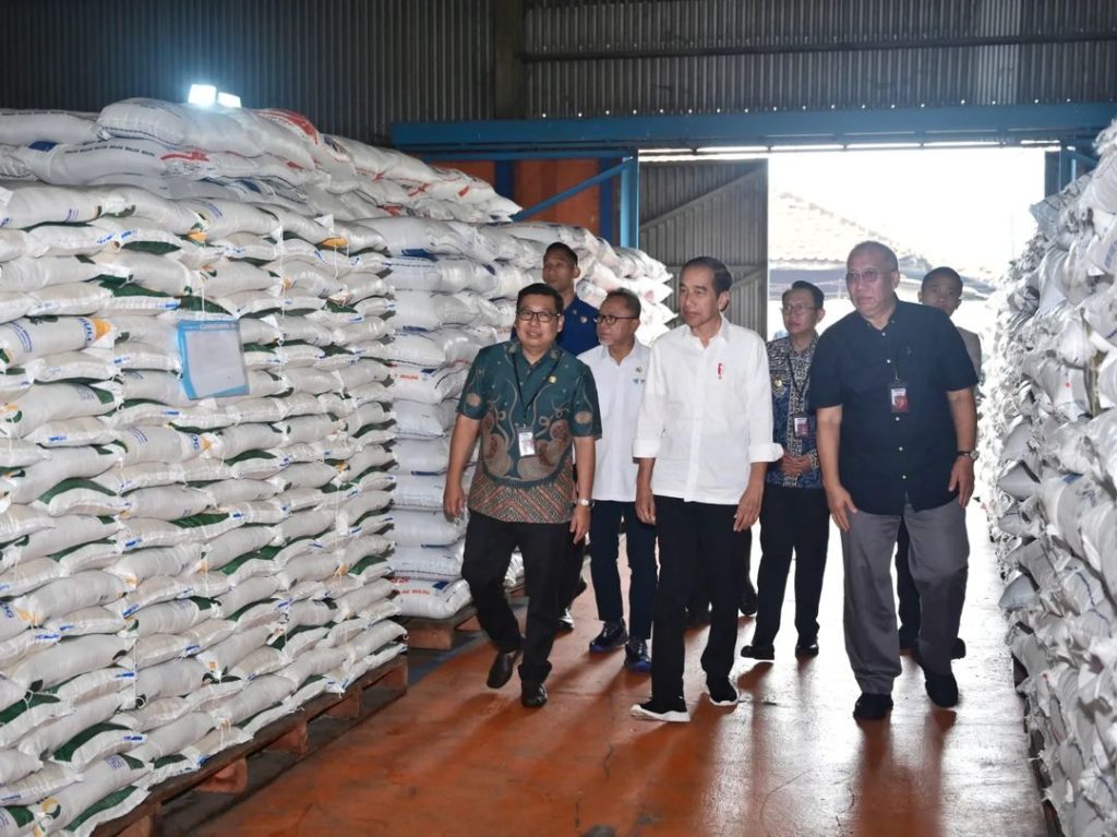 Jokowi pastikan harga beras akan turun