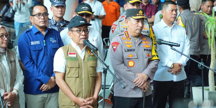 Sosialisasi Jalur Mudik di KM 57 hingga Tol Merak: Kapolri Tekankan Pentingnya Informasi Awal