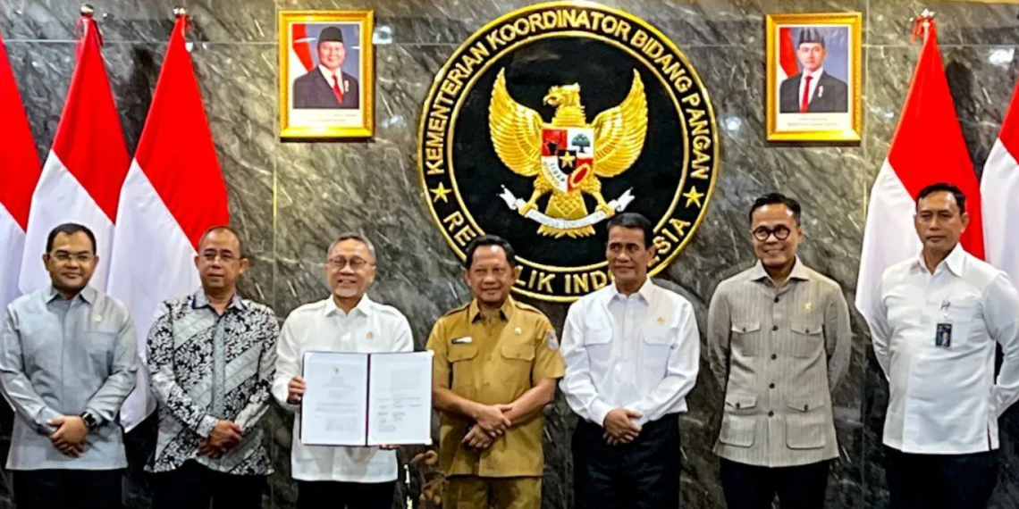 Menko Pangan Percepat Pembangunan 100 Gudang Bulog untuk Perkuat Ketahanan Pangan Nasional