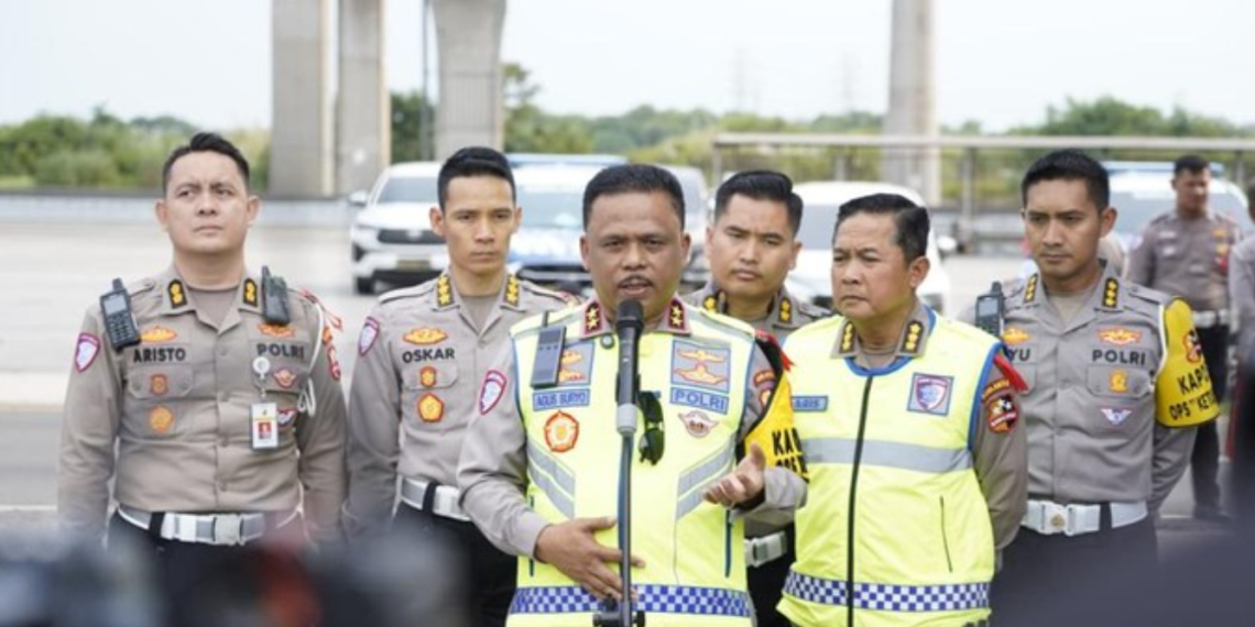 pengawasan ETLE Drone Patrol Presisi pada masa KRYD di Tol Jakarta-Cikampek