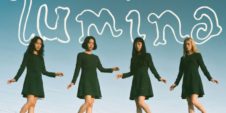 debut girl group AI ESTHERA dengan album LUMINA