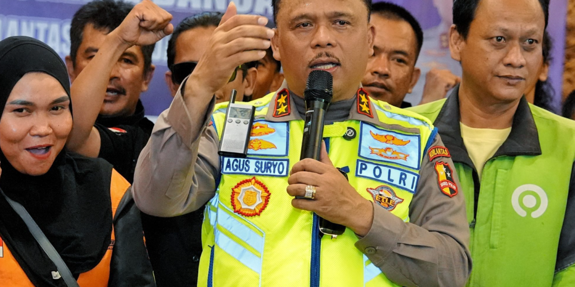kolaborasi polantas dengan komunitas ojek online di Banjarmasin