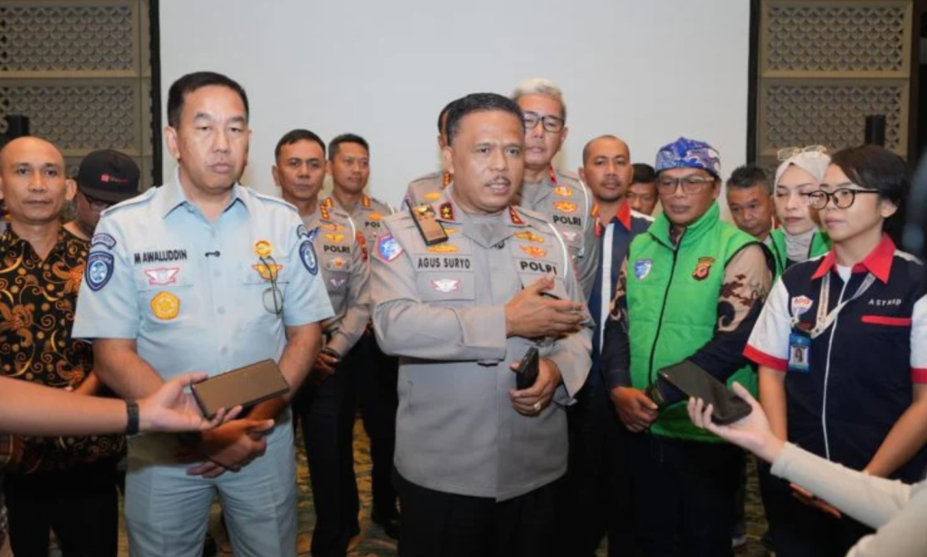 kolaborasi Korlantas Polri dengan komunitas ojek online