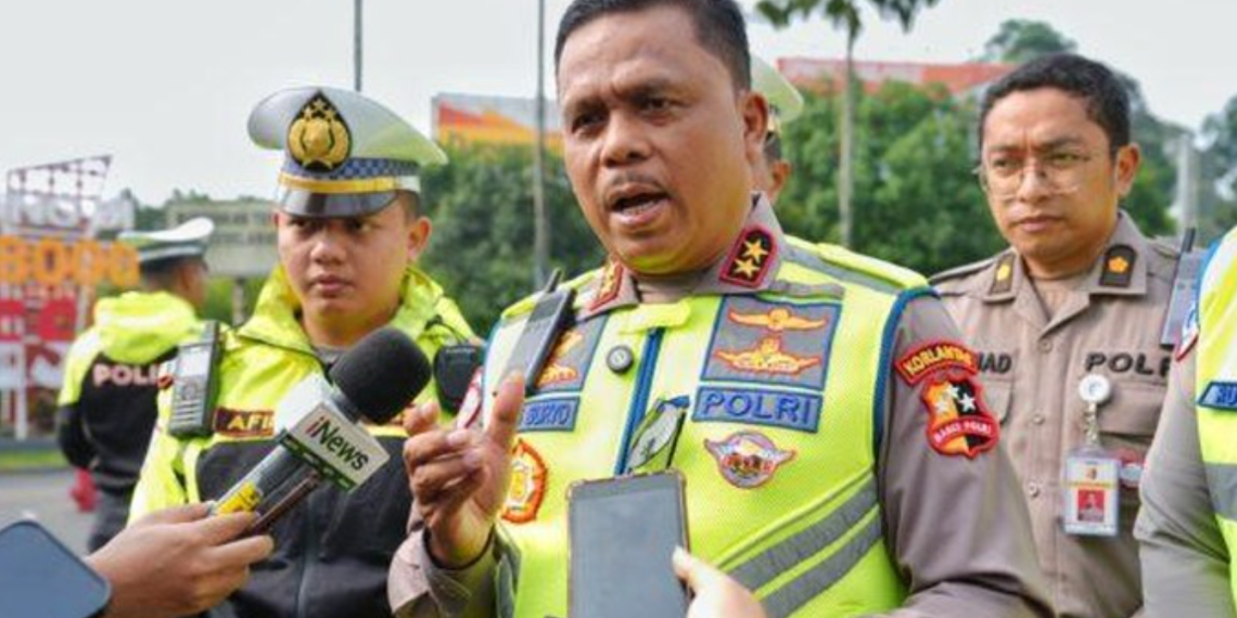 penggunaan sirene dan rotator oleh PJR di jalan tol