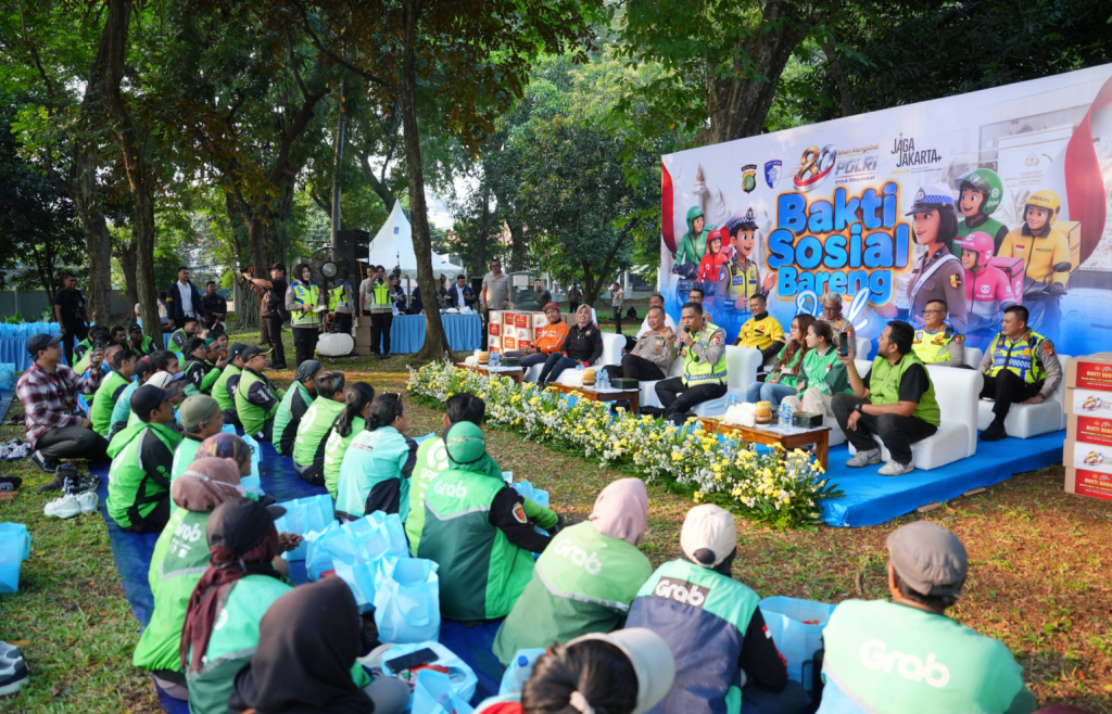 bakti sosial Polri bersama komunitas ojol Hari Bhayangkara ke-80