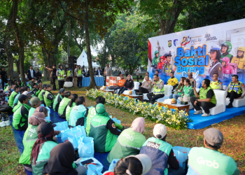bakti sosial Polri bersama komunitas ojol Hari Bhayangkara ke-80