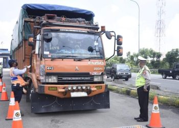 zero over dimension over load (ODOL) 2027 keselamatan pengemudi angkutan barang